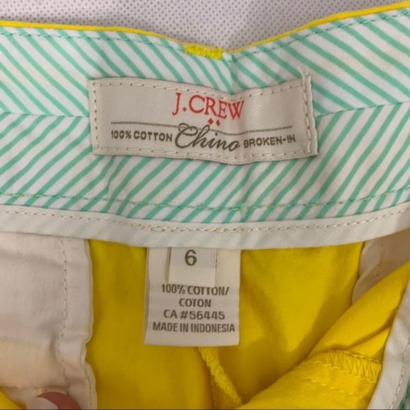 J. Crew Chino Broken In Shorts Size 6 Yellow - Picture 2 of 4